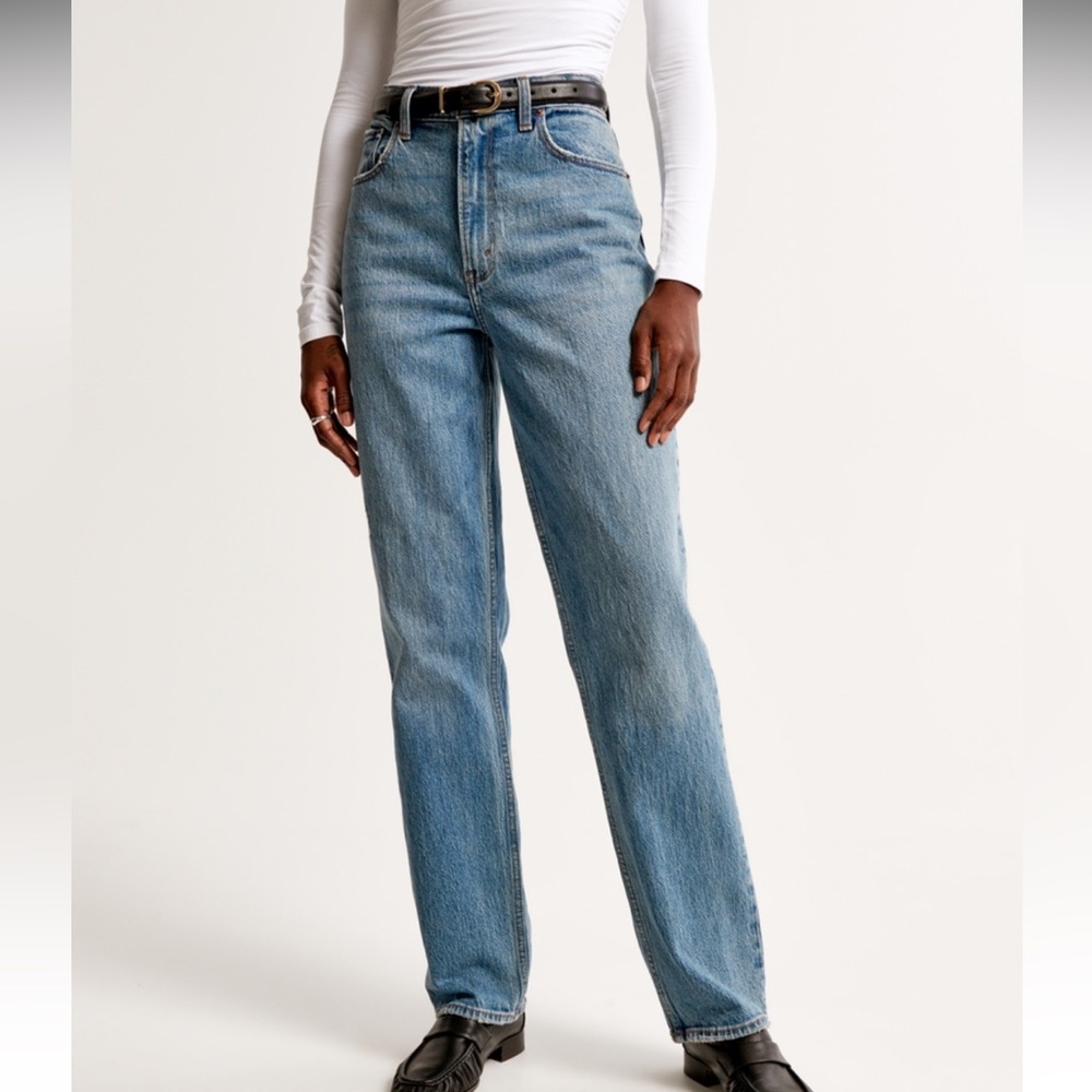 Abercrombie ultra high rise 90’s jeans